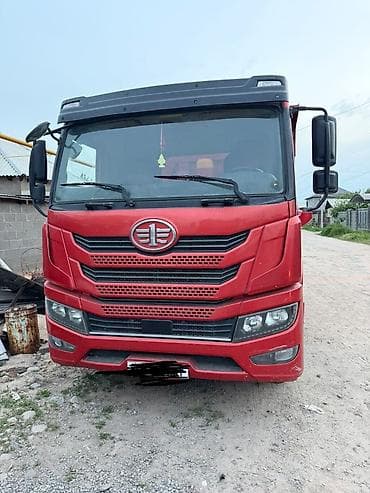 FAW : 2020 г., 10 л, Механика, Дизель