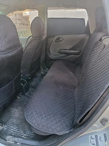 Honda Fit: 2002 г., Хэтчбэк — 5