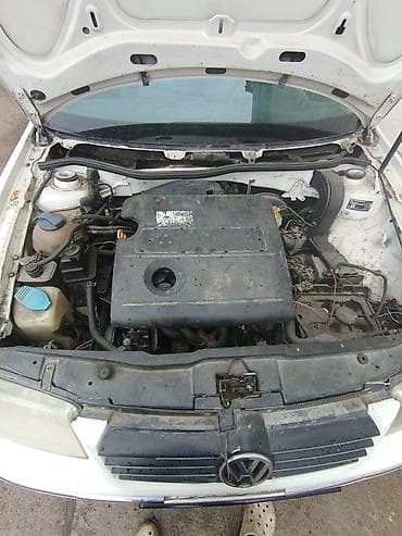honda mobilo: Volkswagen Bora: 2001 г., Седан — 9