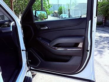 не расстаможен: Chevrolet Suburban: 2020 г., 5.3 л, Автомат, Бензин, Внедорожник — 7