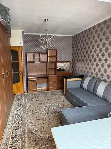 room: 4 комнаты — 3