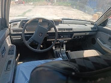 купить автомобиль audi a4: Honda Accord: 1987 г., 1.5 л, Автомат, Бензин, Седан — 4