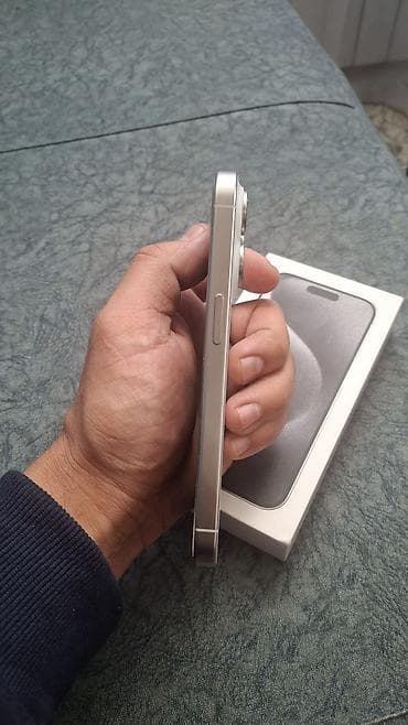 oppo a5 pro: IPhone 15 Pro, Б/у, 256 ГБ, Natural Titanium, Коробка, 88 % — 3