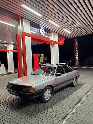 dodge charger: Audi 100: 1988 г., 2.3 л, Механика, Газ, Седан — 6