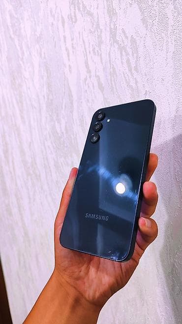 Мобильные телефоны и аксессуары: Samsung Galaxy A15, Б/у, 128 ГБ, цвет - Голубой, 1 SIM, 2 SIM — 3