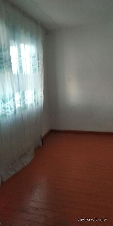 Үйлөрдү сатуу: Дом с двором и воротами - Жилой дом с отдельным входом, несколько — 5