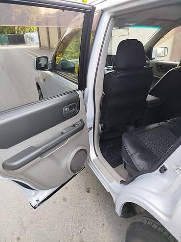 Nissan X-Trail: 2003 г., 2 л, Автомат, Бензин — 9