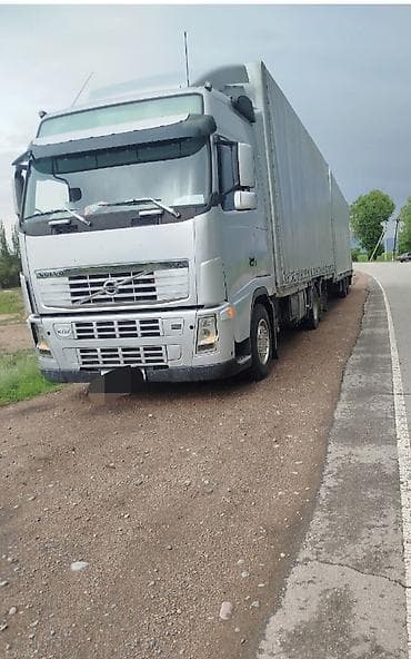 тандем будка: Тягач, Volvo, 2008 г., Тентованный — 1