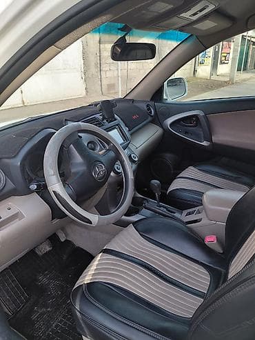 Toyota: Toyota RAV4: 2006 г., Автомат — 4