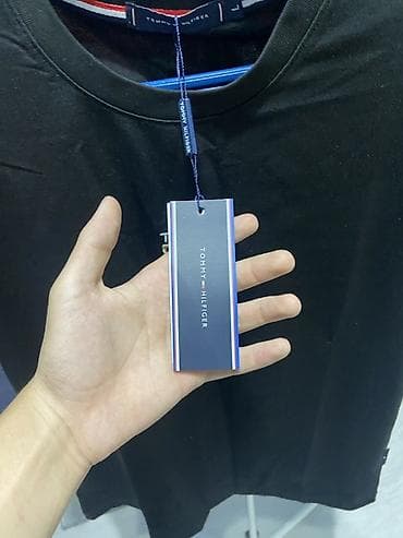 tech fleese: Мужская футболка, L, Tommy Hilfiger, Новый, цвет - Черный, Бесплатная доставка, Самовывоз, Платная доставка — 2