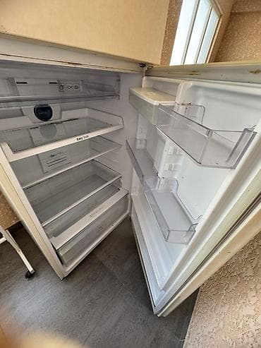 Холодильник Samsung, Б/у, Двухкамерный, 75 * 175 * — 3