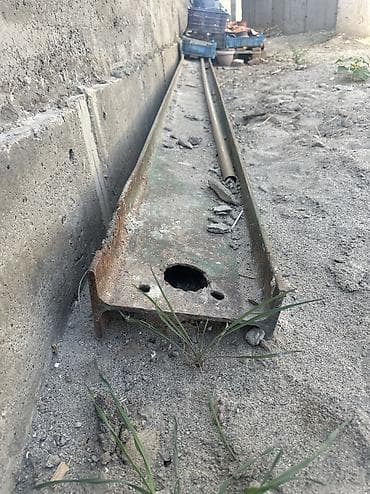 Направляющие и рельсы для ворот Б/у