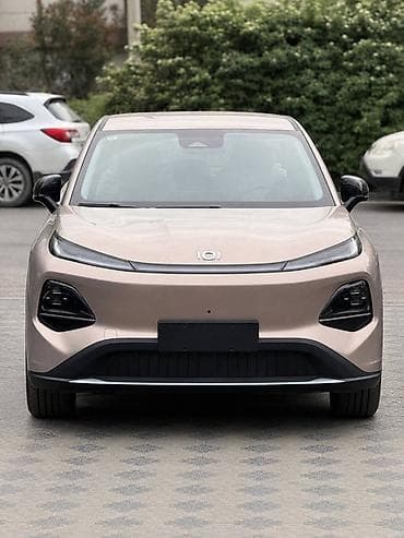 geely preface: Changan Qiyuan Q05: 2025 г. — 5