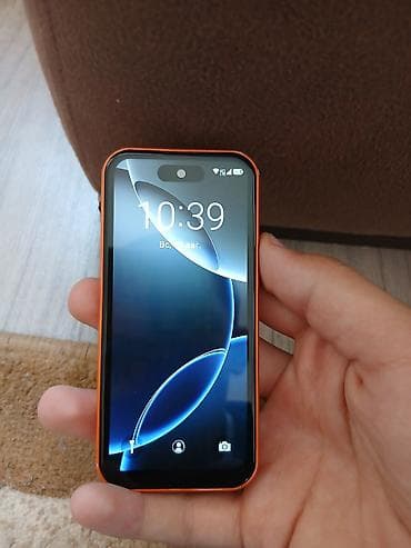7 iphone: Компактный кнопочно-сенсорный смартфон в ярком оранжевом корпусе с — 2