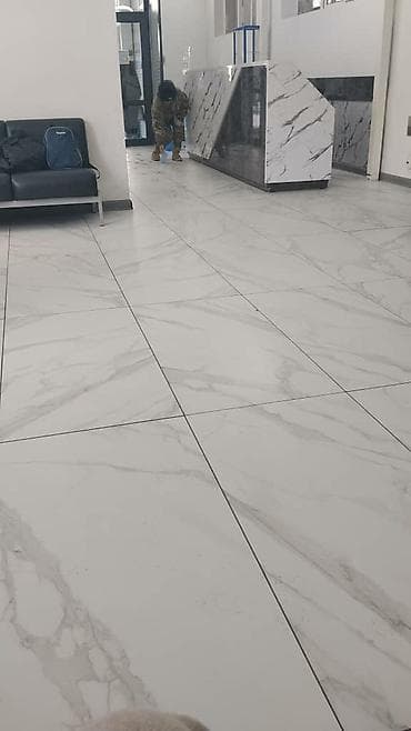 ресепшн стол: Услуги профессиональной уборки после ремонта и строительных работ — 7