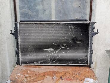 Радиатор охлаждения двигателя Renault Laguna 2 / Espace 4, 2004г.в at lalafo.kg Радиатор охлаждения двигателя Renault Laguna 2 / Espace 4, 2004г.в