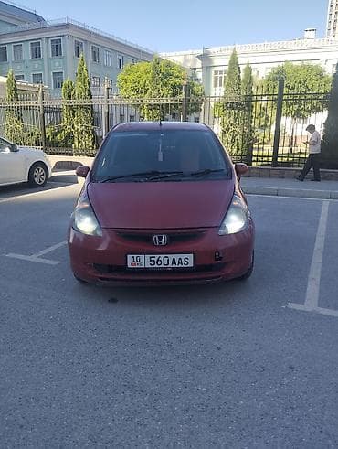 Продажа авто: Honda Fit: 2001 г., 1.3 л, Автомат, Бензин, Хэтчбэк — 5