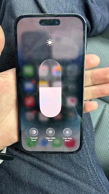 IPhone 14 Pro, Б/у, 256 ГБ, Графит, Кабель, 81 %