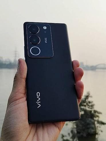 Vivo V29, Б/у, 256 ГБ, цвет - Черный, 2 SIM at lalafo.kg Vivo V29, Б/у, 256 ГБ, цвет - Черный, 2 SIM
