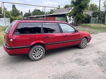 купить ауди 100 с4: Volkswagen Passat: 1994 г., 2 л, Механика, Бензин, Универсал — 7