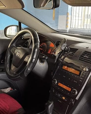 форестер 2009: Toyota Avensis: 2009 г., 1.8 л, Автомат, Бензин, Седан — 5