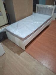 Мебельные гарнитуры: Односпальная кровать с мягким изголовьем и металлическим основанием — 2