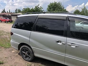 тайота 200: Toyota Estima: 2001 г., 2.4 л, Минивэн — 4
