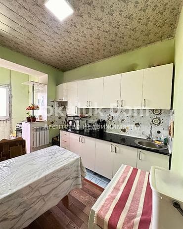 комнат: 4 комнаты, 77 м² — 2