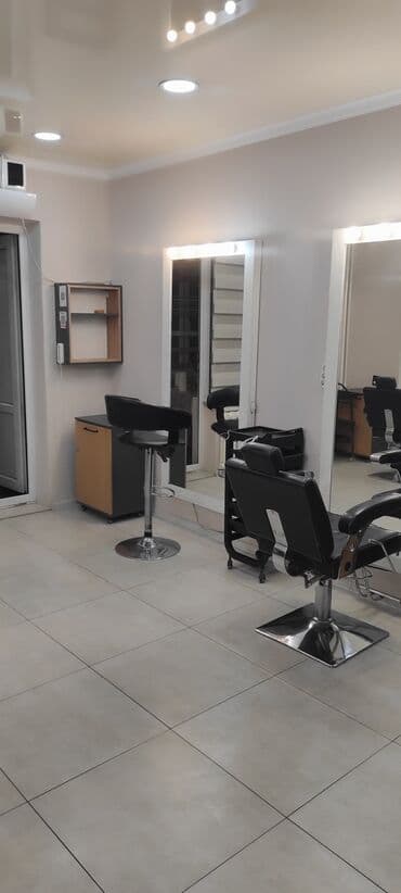 бишкек квартира долгосрочное: Сдаю Кабинет в салоне, 67 м², Для бровиста, Для визажиста, Для лешмейкера — 8