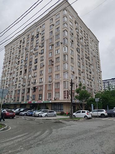 молодой гвардия: Продается 2-х комнатная квартира в центре города по улице — 1