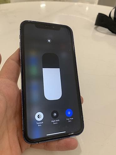 iohone 8: IPhone Xr, Б/у, 128 ГБ, Голубой, Защитное стекло, 76 % — 5