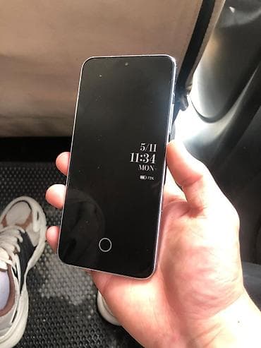 poco g4: Xiaomi, 13, Б/у, 256 ГБ, цвет - Голубой, 2 SIM — 3