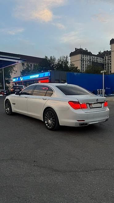 e2 byd: BMW 7 series: 2010 г., 6 л, Автомат, Бензин, Седан — 3