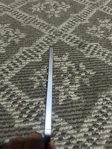 Poco: Samsung Galaxy S25+, Б/у, 256 ГБ, цвет - Черный, eSIM — 6