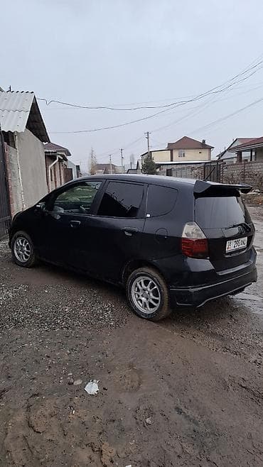 lexus 470 2004: Honda Fit: 2005 г., 1.5 л, Вариатор, Хэтчбэк — 3