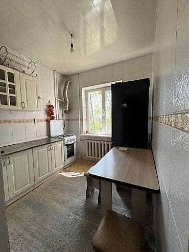 105: 2 комнаты, 48 м², 105 серия, 2 этаж, Косметический ремонт — 4