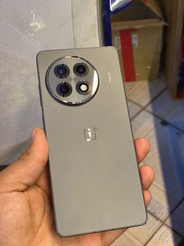 сколько стоит 4 ядерный компьютер: OnePlus 13R, 256 ГБ, цвет - Серый — 1