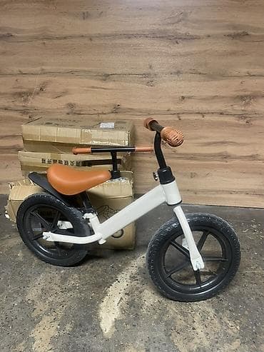 Беговел (balance bike) для детей - Легкая рама с низкой посадкой — — 2