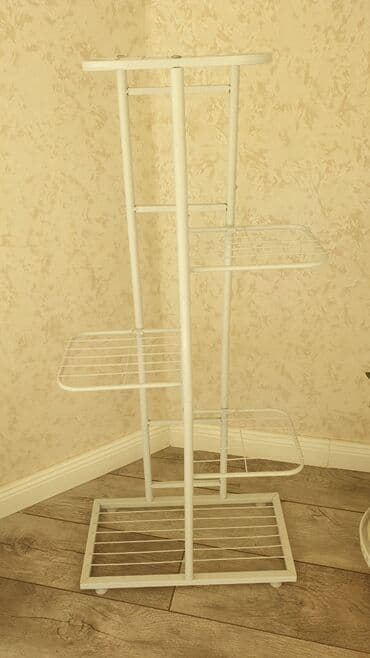 Шкафы: Подставка для цветов — 2