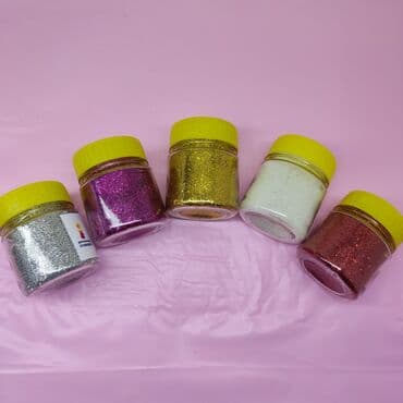 из серебра: Глиттер от английского слова glitter «блестеть, сверкать» — — 2