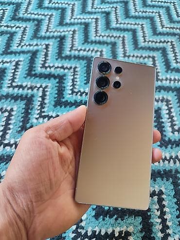 samsung s30: Samsung Galaxy S23 Ultra, цвет - Бежевый — 3