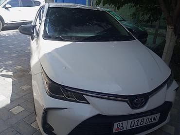 8: Toyota Corolla: 2021 г., 1.8 л, Автомат, Гибрид, Седан — 5