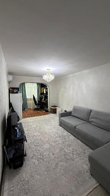 квартира 5 микр: 2 комнаты, 43 м², 104 серия, 4 этаж, Евроремонт — 1