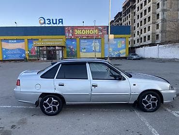 авто лив: Daewoo Nexia: 2012 г., Механика, Бензин, Седан — 1