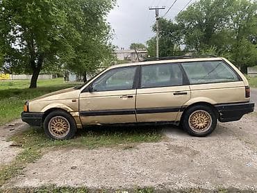 Volkswagen: Volkswagen Passat Variant: 1988 г., 1.8 л, Механика, Бензин, Универсал — 3