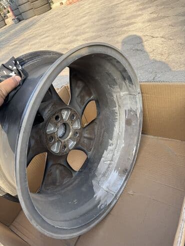авто ру шины и диски б у: Литые Диски R 18 Subaru, отверстий - 5, Б/у — 2