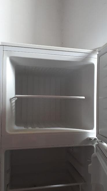 витринный холодильник: Холодильник Changhong CDDF-128 - Двухкамерный: морозильная камера — 3