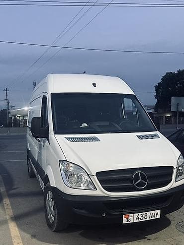 gac aion v plus: Легкий грузовик, Mercedes-Benz — 2