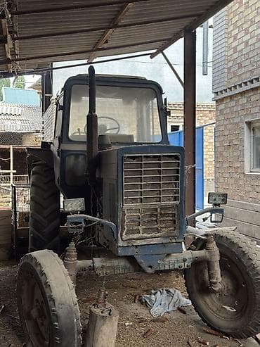 Транспорт: Продаю трактор МТЗ 80 с агрегатоми. Пресс подборщик, прицеп и плуг — 4