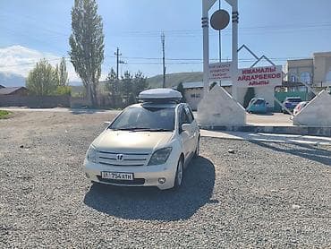 Toyota Ist: 2003 г., 1.5 л, Автомат, Бензин, Хэтчбэк